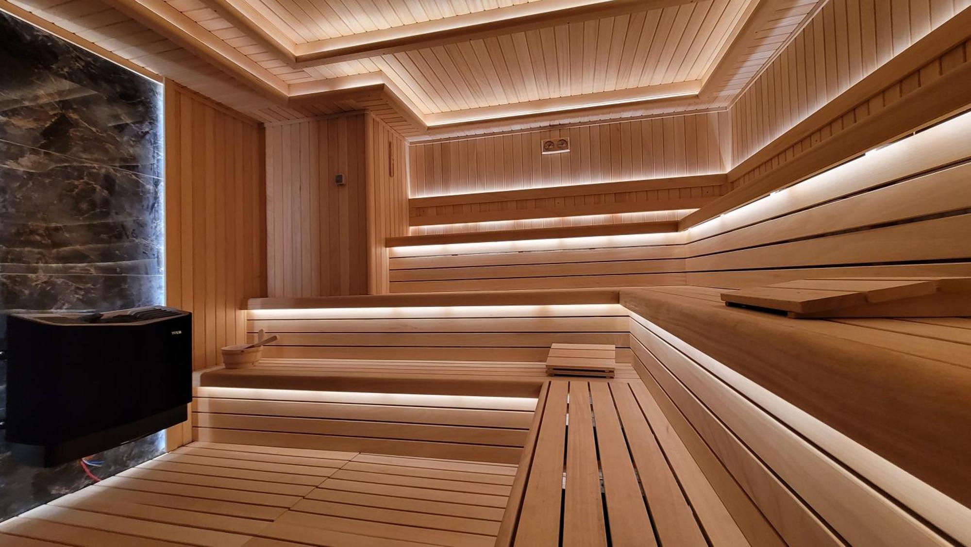 윈덤 그랜드 이즈미르 오즈딜렉 호텔 외부 사진 A modern Finnish sauna